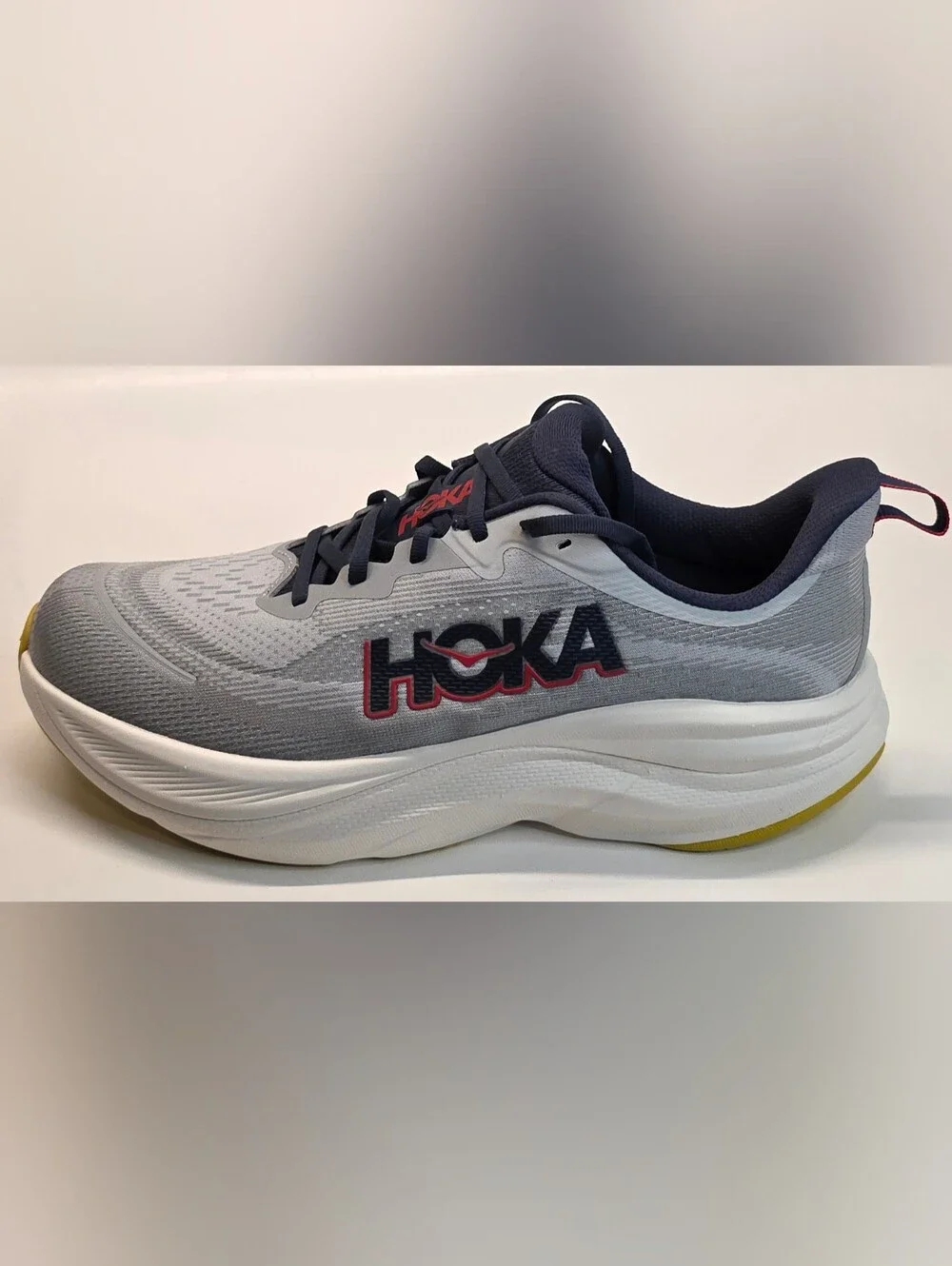 New Hoka One One Skyflow Lightweight Running Shoes Men's Size 10.5 D